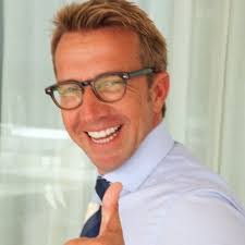 Ralph Schulz's Instagram, Twitter & Facebook