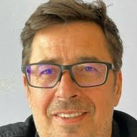 2500+ "*** De Carvalho" profiles