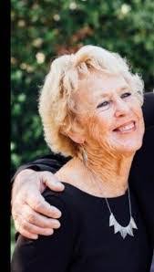 Wendy Rushing's Instagram, Twitter & Facebook