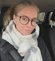 Stella Horn's Instagram, Twitter & Facebook