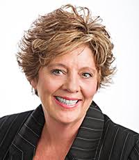 Donna Mullen's Instagram, Twitter & Facebook