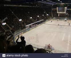 På vår lagsida kan ni se kommande matcher, läsa om truppen och kolla in senaste nyheterna om laget plus mycket mer. Ice Hockey Match Hv71 Versus Stockfotos Und Bilder Kaufen Alamy