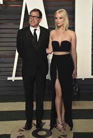 At a height of 5 feet 7.6 inches, or 171.704cm tall, jennifer lawrence is taller than 75.06% and. Jennifer Lawrence At Vanity Fair Oscars Party 2016 Popsugar Celebrity