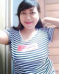 Just Because I Selfie Alone Does Not Mean I Am Lonely Selfies Selamatpagi Foto Pic Picture Photooftheday Wanita Gaya Hijab Wanita Cantik