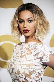 Beyonce S Curly Concave Bob Haircut Celebrity Hairstyles Hair Styles Beauty