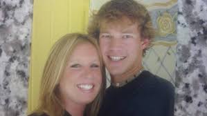 Tammy Cogswell found this guy… Tammy Cogswell 1h Emily Blair Blair I found  this dog in Green River estates 2 this morning please post Like 10 1