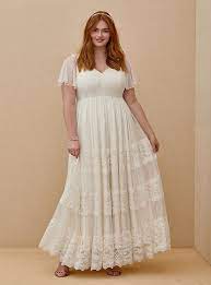 Wedding dress beach bridal dresses lace wedding gown a line bride dress. Pin By Heather Wakefield On Dream Weddings In 2021 Ivory Lace Maxi Dress Boho Wedding Dress Plus Size Wedding Gowns