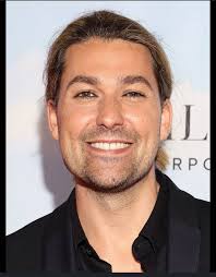 I have no idea if you've been getting engagements from different accounts  with my name and pictures that's why I'm here to know because I'm working  with the UN to save people