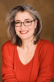 Maria Fortuna's Instagram, Twitter & Facebook