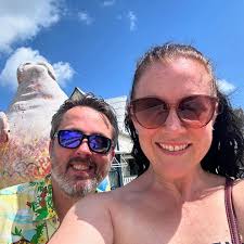 In my best Ze Frank/Creepy Dave voice: TODAY'S BEST FAVORITE ANIMAL IS  MAN-TITTIES.