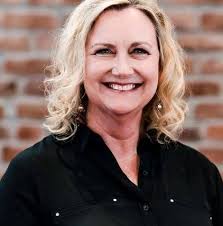 Local restaurants with birthday singing and desserts