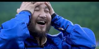 Дуулж явах сайхан menambahkan foto baru.