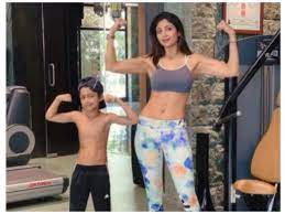 Shilpa shetty kundra was photographed with her son viaan raj kundra while coming out of a spa. Mondaymotivation Shilpa Shetty Kundra Calls Son Viaan Raj Kundra Her Competition Here S Why Hindi Movie News Times Of India