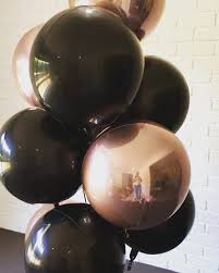 Backdrop Black And Rose Gold Party Theme Stunning Black And Rose Gold Balloon Cluster By Diystyle Www Diystyle Com Au Rose Gold Party Decor Gold Birthday Party Black Party Decorations
