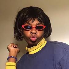 Linda Coronel (@lindaCoronel13)