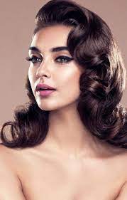 Pin By Sarah Marlow On 1940 S 1950 S Old Hollywood Hair Hollywood Hair Gatsby Hair