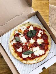 The Best Gluten Free Pizza Restaurants In New York City Italian Nyc Gluten Free Pizza Gluten Free Pizza Restaurants Gluten Free Nyc