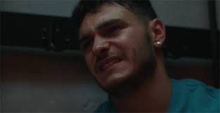 Camille innocente Alex, Adam en galère et William sauvé