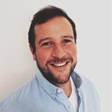 Elly Rankin's Instagram, Twitter & Facebook