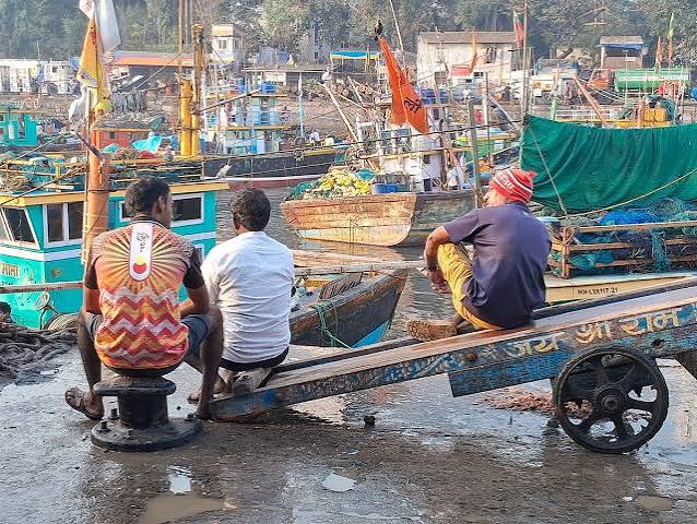 Mumbai's Kolis: Guardians of a Disappearing Fishing Heritage Amid Urbanization