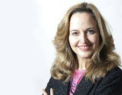 Carole Hooper's Instagram, Twitter & Facebook