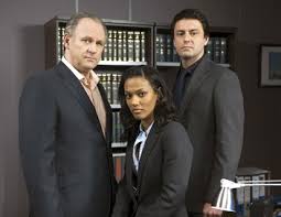 Replay du mardi 19 juin 2018. Londres Police Judiciaire S06e06 Le Jour Le Plus Long Serie Programme Tv Replay