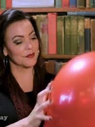 Misti Lee's Instagram, Twitter & Facebook