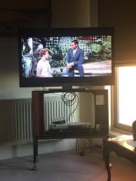 Buy vintage television set and get the best deals at the lowest prices on ebay! Was Watching A Movie With My Grandmother And Realised Her Tv Console Is A Vintage Tv Set With The Screen Taken Out Pics