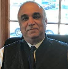 Baeza withdraws as candidate for superintendent