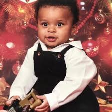 First birthday with no cake to bake and decorate! Makes me a little sad.  Happy 19th birthday @cameron.thornee, wishing you the best day!