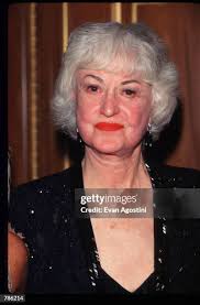 110 Mark Findlay Stock Photos, High-Res Pictures, and Images