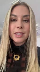 Debbie Shinkle's Instagram, Twitter & Facebook