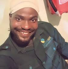 😅 Detty December is far yet people...