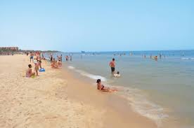 Pláže na severu tuniska bývají většinou skalnaté a písečné. Marhaba Resort Sousse Tunisko Pobytove Zajazdy Tip Travel
