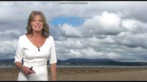 Also, the weather girls louise lear, susan powell and laura tobin, all have excellent legs. Louise Lear Bbc Weather August 30th 2019 60 Fps Youtube