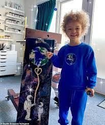 Adonis accompanied his dad onstage to accept the accolade, awarded for the rapper's dominance on billboard hot 100 charts and billboard 200 album tallies during the 2010s, as well as social. Drake S Son Adonis Three Is Growing Up Fast In A New Snap Posted By His Baby Mama Sophie Brussaux Geeky Craze