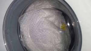 Tül perdeler oldukça hassas kumaşa sahip olduğundan doğru derecede ve devirde yıkamak çok önemlidir. Bulasik Makinasi Tableti Ve 3 Kasik Seker Ile Tul Perde Yikanisi Youtube