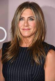 Jnger aussehen mit der beauty routine von jennifer aniston. 7 Beauty Tips Jennifer Aniston Follows To Make 51 Look 31
