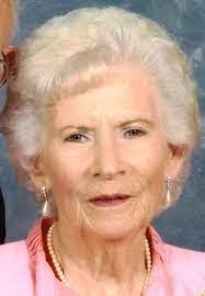 Carol Anslow's Instagram, Twitter & Facebook