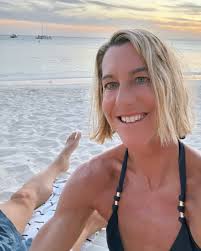 Kira Stokes Fitness added a new...