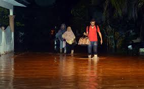 Pulau pinang dilanda banjir kilat. Lebih 60 Kawasan Di Pulau Pinang Dilanda Banjir Kilat Free Malaysia Today Fmt