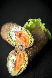Recette Legere Idee Diner Leger Sante Wrap Avec Saumon Repas Simple Et Rapide Recettes De Cuisine Manger Sainement