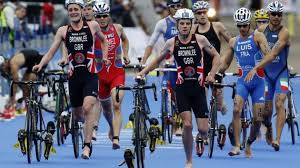 Isto ajudou o esporte a se tornar ainda mais popular. World Triathlon Propoe Provas Com Eliminacao Para Programa O Olimpico De Paris 2024 Surto Olimpico