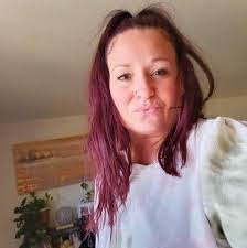 Amy Gerding's Instagram, Twitter & Facebook