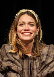 Kate Lenz's Instagram, Twitter & Facebook