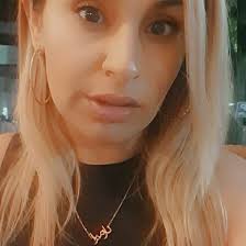 Nazmeera Abdullah Essa (@nazmeera.abdullah) • Facebook, Connect with friends