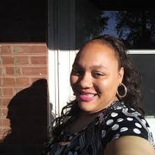 Carolyn Tisdale's Instagram, Twitter & Facebook