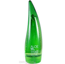 The soothing gel helps to relieve irritated and stressed skin from harmful environmental factors and dehydration. Holika Holika Aloe Vera 99 Soothing Gel Review