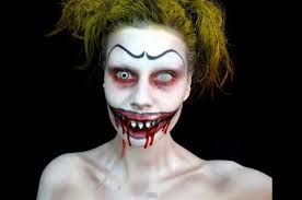 Vous êtes plutôt à la recherche d'un maquillage rapide et facile simple à appliquer. 8 Idees De Maquillage Pour Halloween Tutos En Francais Juste Sublime Halloween Makeup Halloween Halloween Face Makeup
