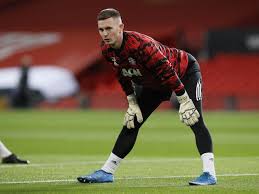 Manchester united goalkeeper dean henderson has signed a new contract with the club until june 2025. Dean Henderson To Start Next Season As Manchester United S